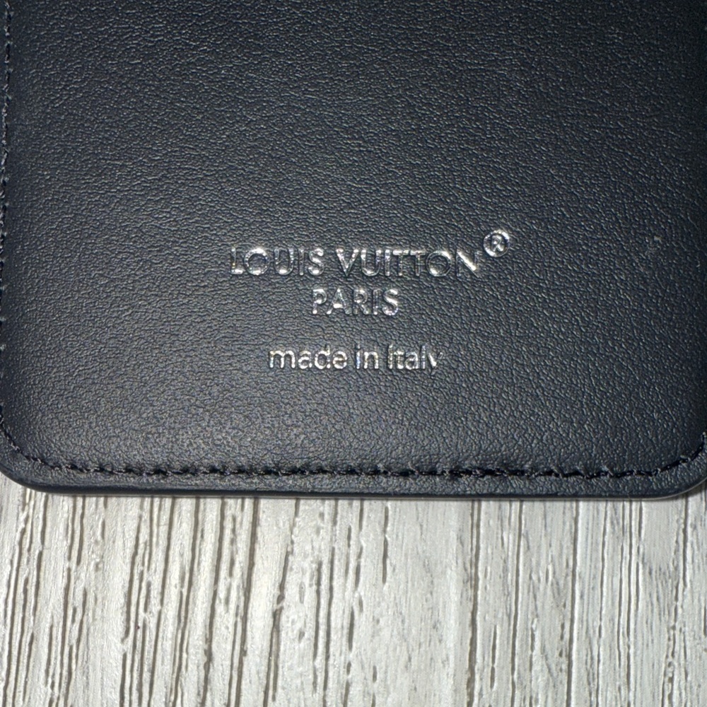 Authentic Louis Vuitton Black Leather Card Holder - Picture 5 of 6